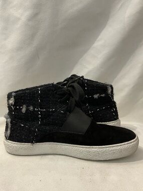 Chanel Sneakers